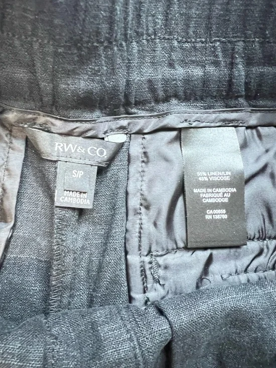 RW&CO Black High Rise Elastic Waist Linen Blend Shorts Size Small Quiet Luxury - Picture 3 of 12